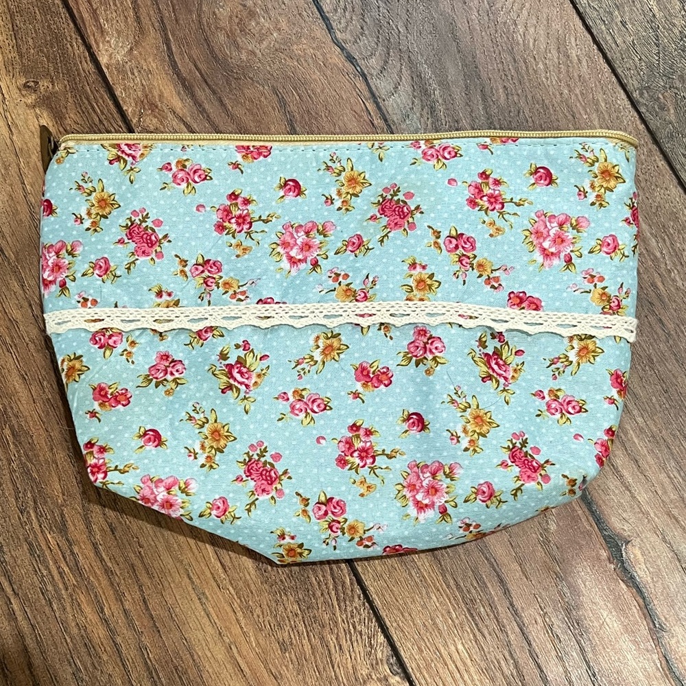 Floral Lace Zip Cosmetic Pouch - Light Blue